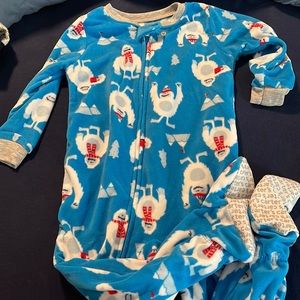 Yeti Footie Pajamas 2T